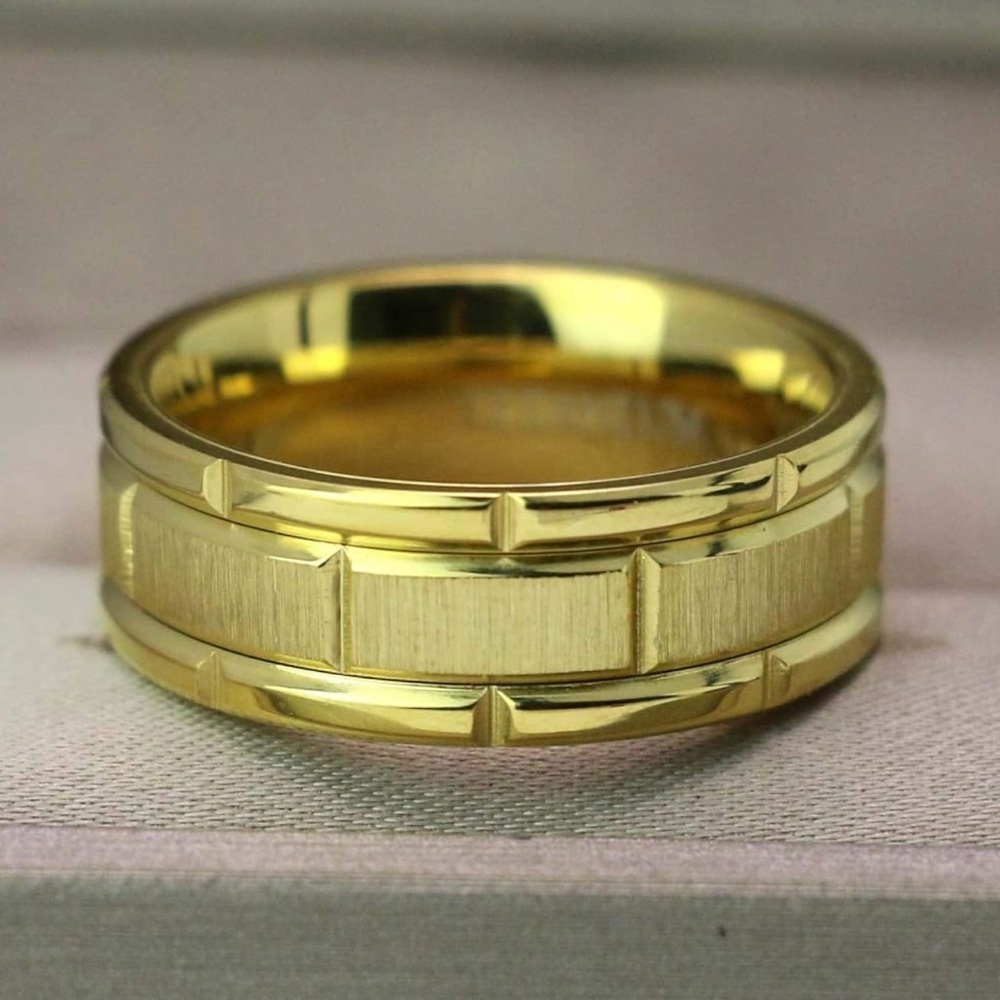 Gold Men's Patterned Band Ring - Gold Color